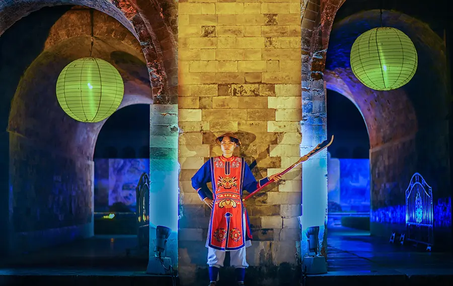 Tour đêm khám phá Hoàng Thành Thăng Long Hà Nội tìm về cội nguồn lịch sử 5