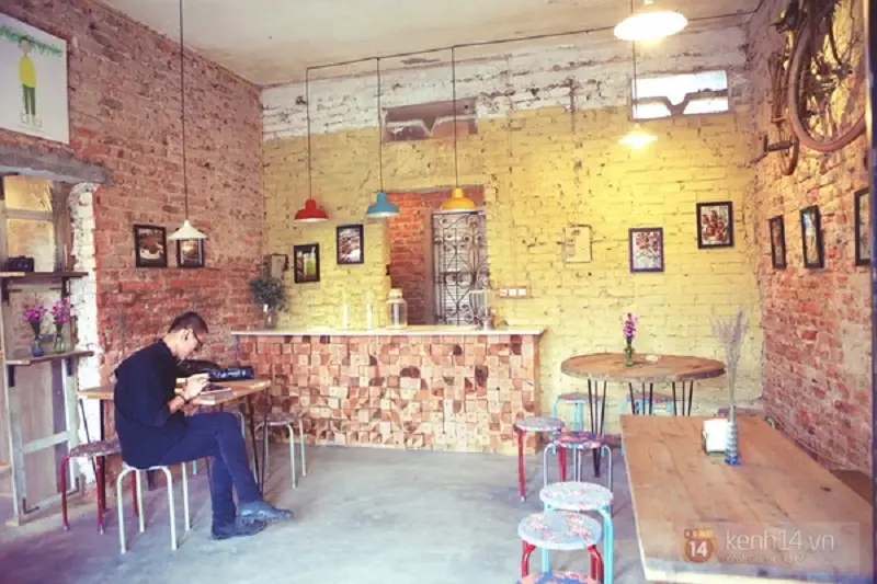 Area 21 Cafe trong khu tổ hợp cực chất tại Hải Ph&ograve;ng 5