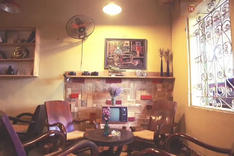 Area 21 Cafe trong khu tổ hợp cực chất tại Hải Ph&ograve;ng 11