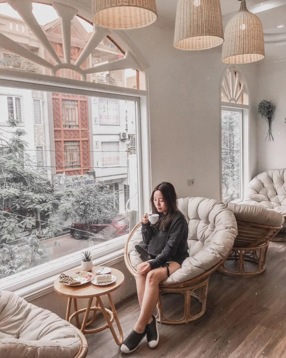 Chẳng lo hết nơi sống ảo với Top 10 qu&aacute;n cafe Hải Ph&ograve;ng view đẹp 31