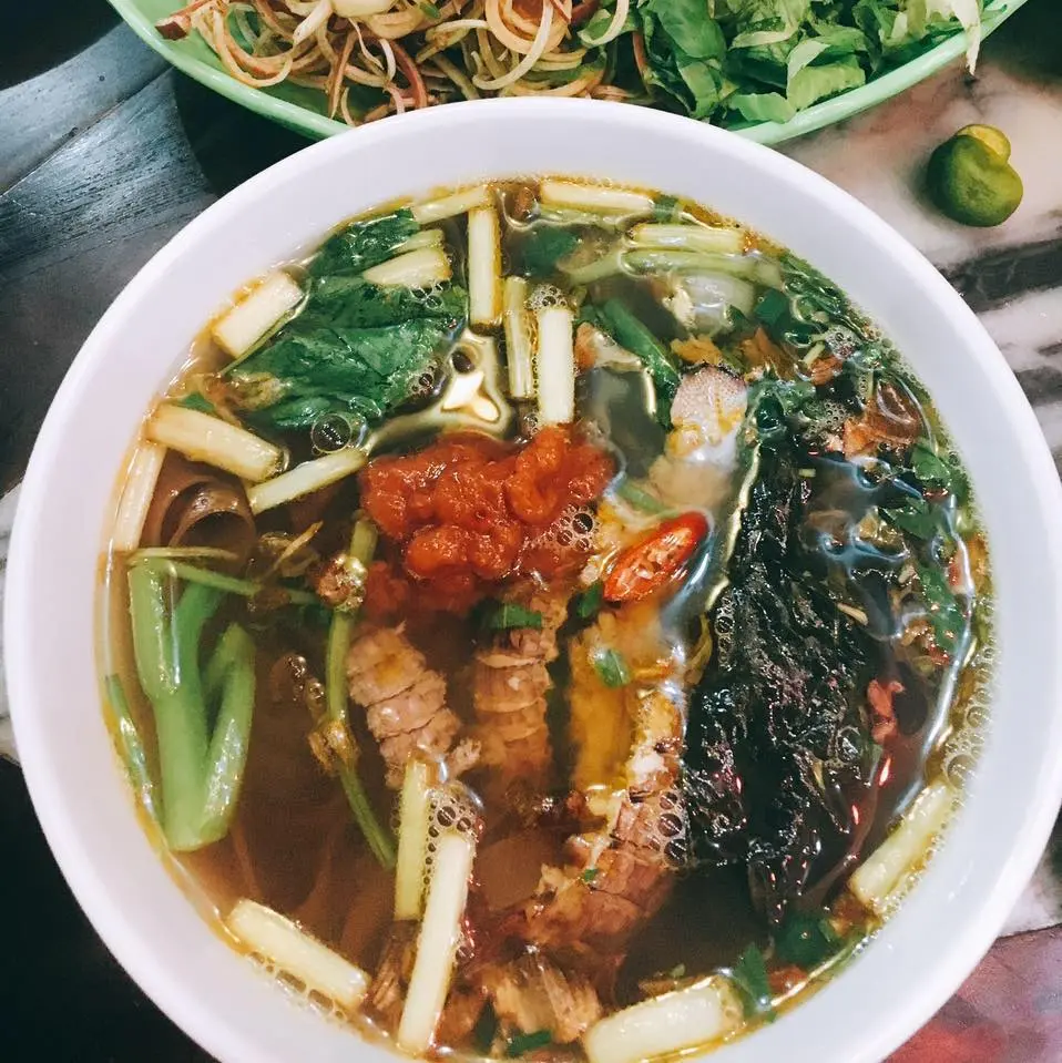 C&oacute; về Hải Ph&ograve;ng, nhớ dừng ch&acirc;n thưởng thức B&aacute;nh đa cua B&agrave; Cụ 13