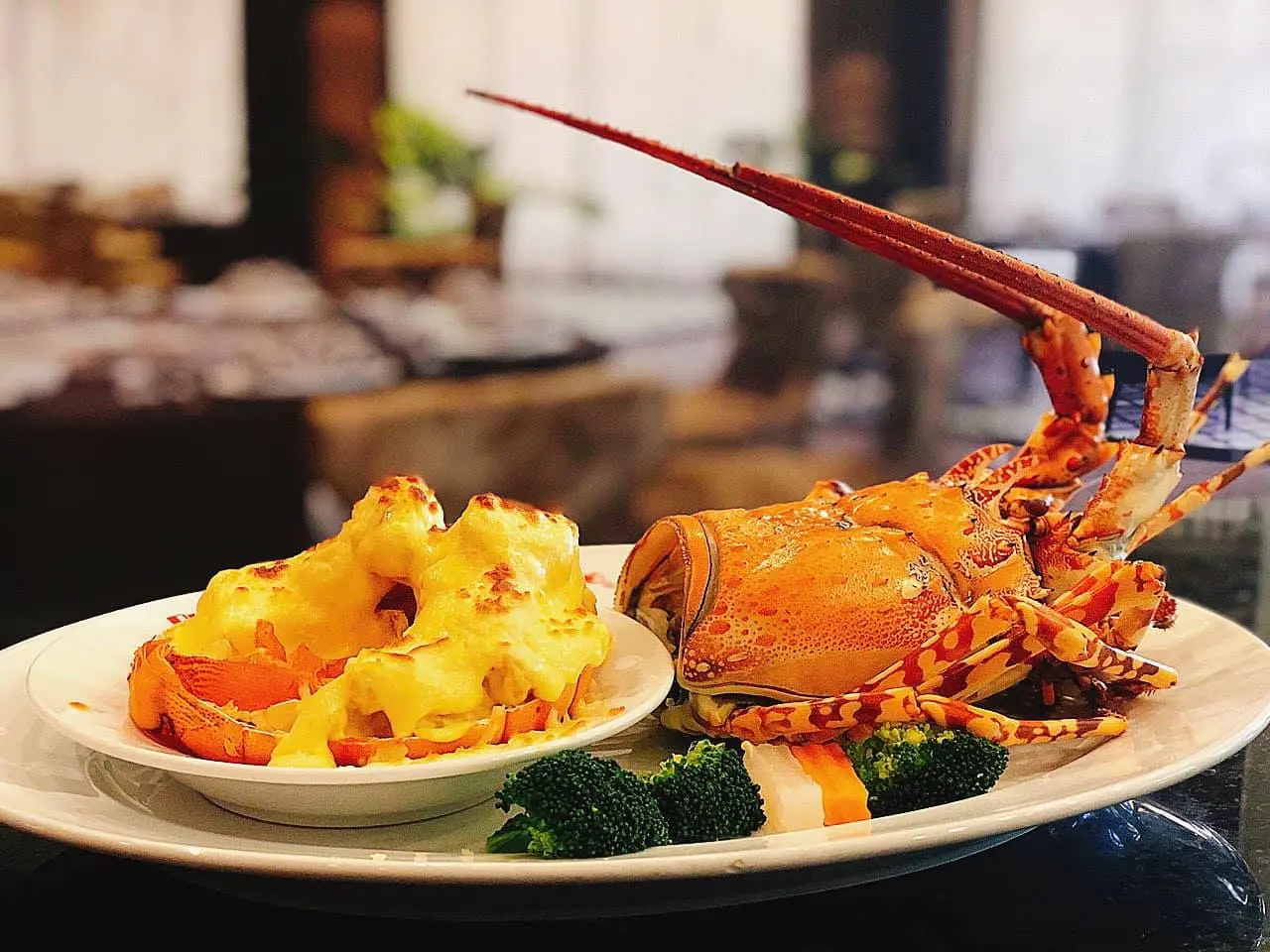 Đ&aacute;nh thức mọi gi&aacute;c quan c&ugrave;ng c&aacute;c nh&agrave; h&agrave;ng sang trọng ở Hải Ph&ograve;ng 11