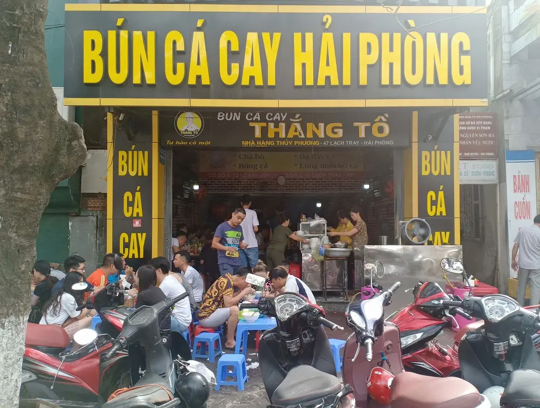 Đi đ&acirc;u về đ&acirc;u vẫn nhớ m&atilde;i hương vị của m&oacute;n B&uacute;n c&aacute; cay Hải Ph&ograve;ng 5