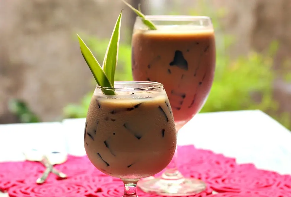 Đừng qu&ecirc;n update m&oacute;n Capuchino sương s&aacute;o Hải Ph&ograve;ng khi đến th&agrave;nh phố cảng 4