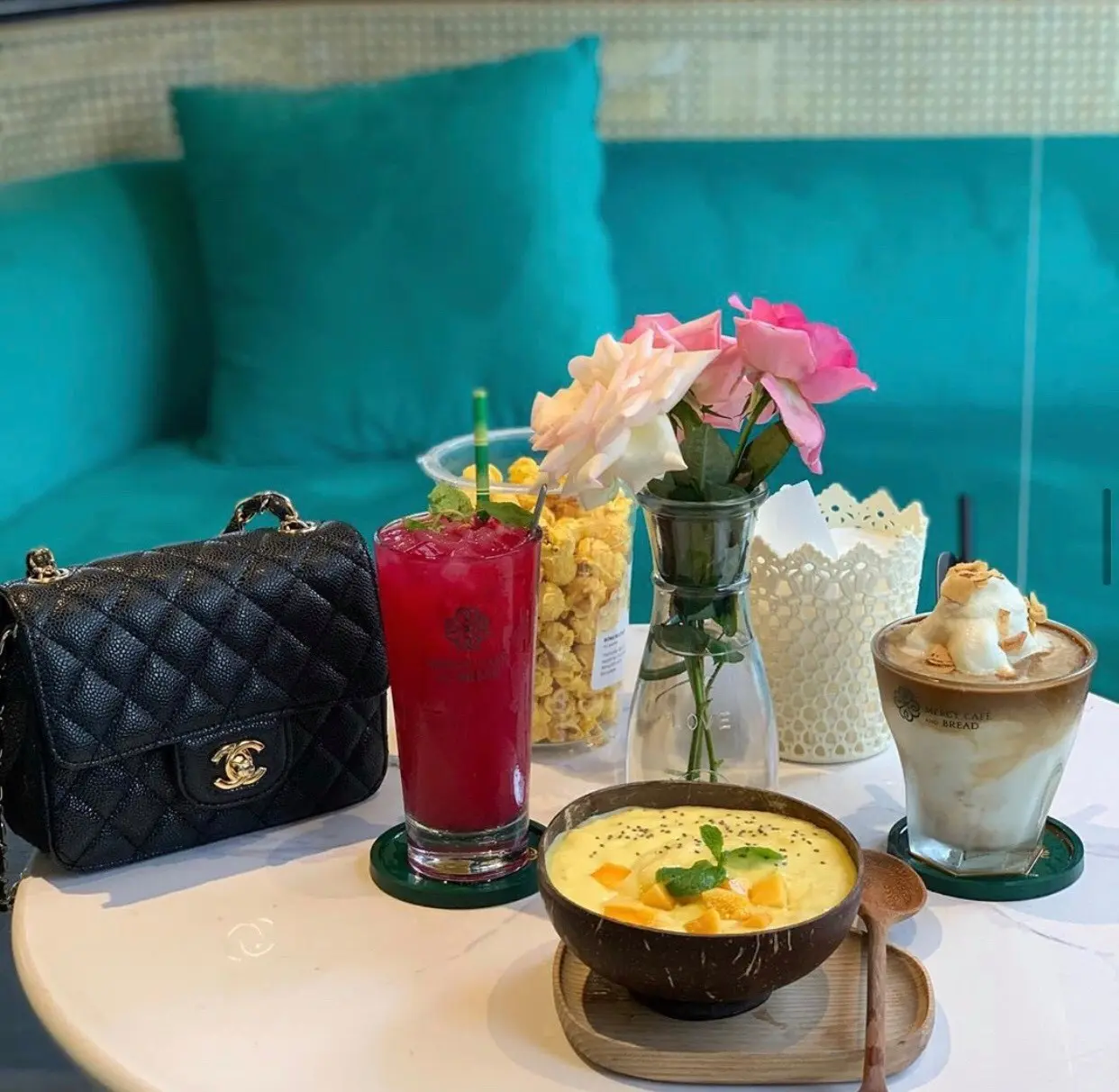 Lưu đầy bộ nhớ ảnh với c&aacute;c qu&aacute;n cafe sống ảo Hải Ph&ograve;ng 19