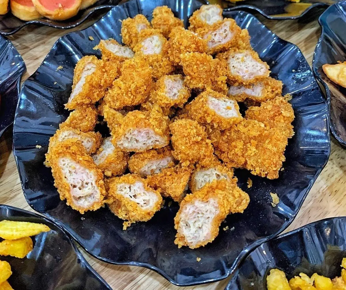 Nem r&aacute;n Trung Ki&ecirc;n - Thi&ecirc;n đường d&agrave;nh cho c&aacute;c t&iacute;n đồ ăn vặt 5