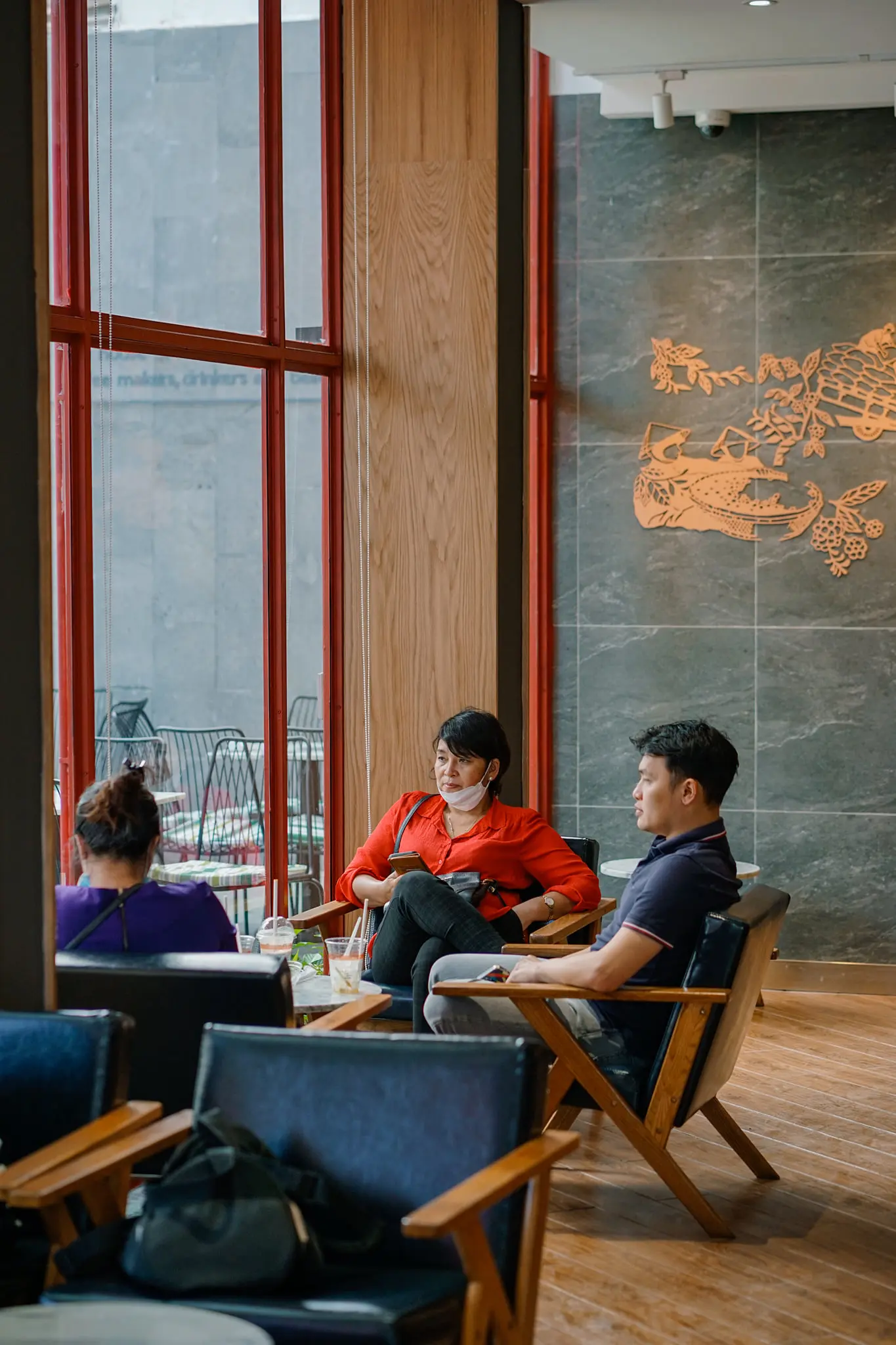The Coffee House Cầu Đất, b&ocirc;ng sen trắng mọc giữa g&oacute;c ng&atilde; tư Lương Kh&aacute;nh Thiện 19