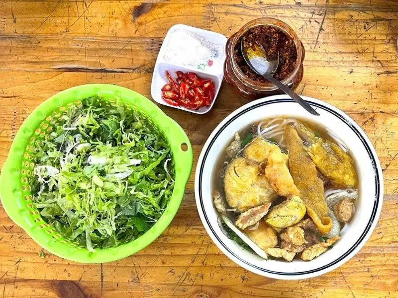 Top 10 qu&aacute;n b&uacute;n c&aacute; cay Hải Ph&ograve;ng ngon nức tiếng, ăn l&agrave; m&ecirc; 2