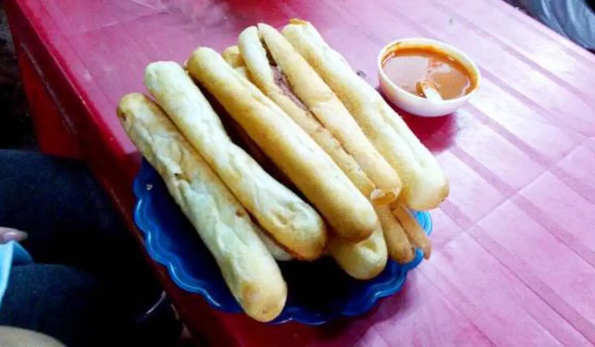 Top qu&aacute;n b&aacute;nh mỳ cay Hải Ph&ograve;ng bạn n&ecirc;n thử một lần trong đời 2