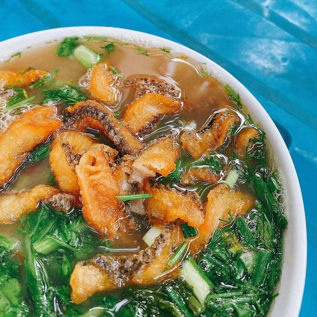 Vừa h&iacute;t h&agrave; vừa say đắm Top qu&aacute;n b&uacute;n c&aacute; cay Hải ph&ograve;ng 6