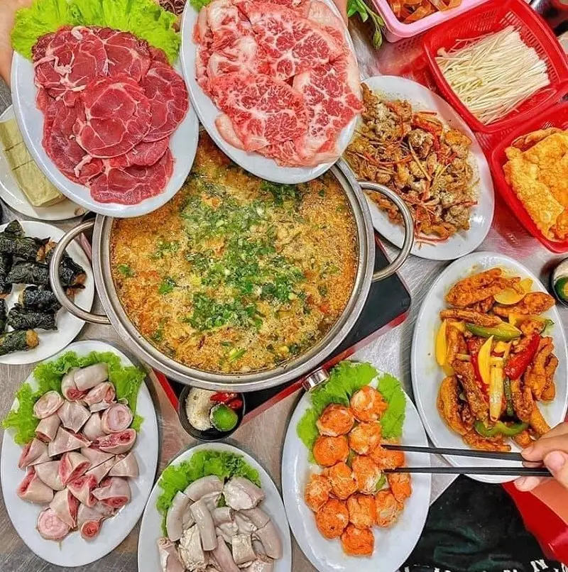 Điểm qua Top 13 quán lẩu cua đồng Hải Phòng làm say lòng các bạn trẻ