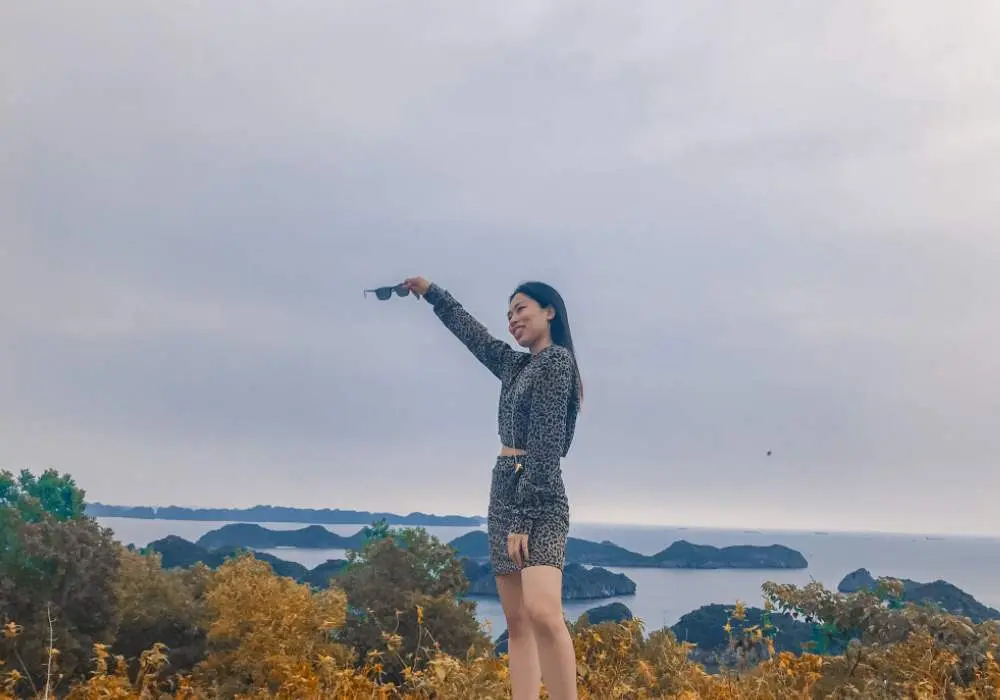 C&ugrave;ng Review C&aacute;t B&agrave; với c&ocirc; n&agrave;ng Đ&agrave;o Thị Loan đầy c&aacute; t&iacute;nh 6