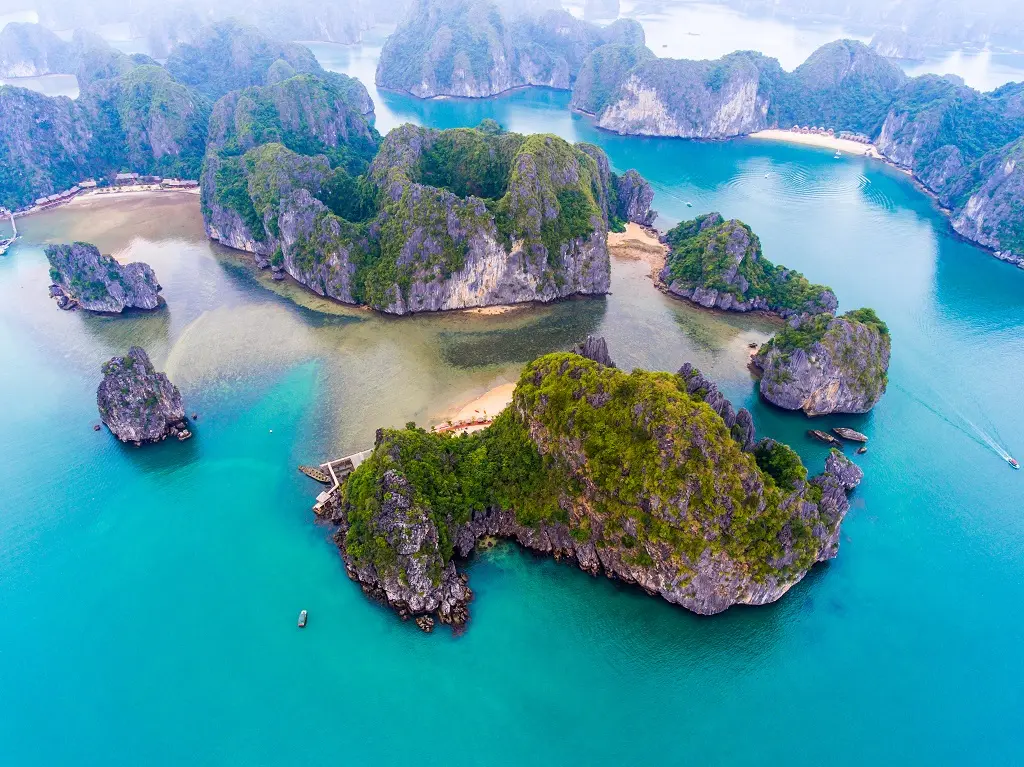 Nắm gọn đảo Cát Bà trong tay với Review du lịch đảo Cát Bà