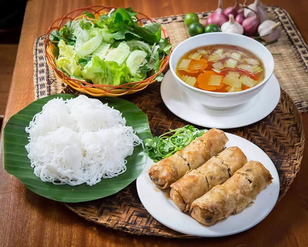Trải nghiệm từ A-Z Food tour Hải Ph&ograve;ng 2N1Đ 7
