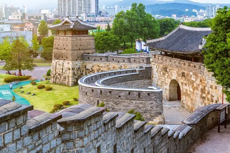 V&ecirc;̀ Gyeonggi-do chi&ecirc;m ngưỡng lịch sử rực rỡ của Đại Hàn 7
