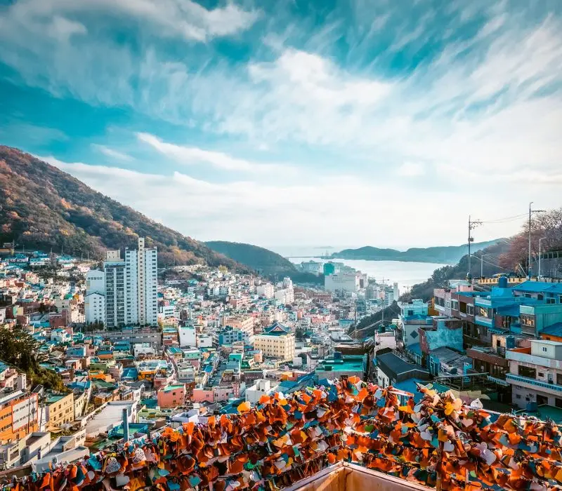 Vẻ đẹp đa sắc màu của làng văn hóa Gamcheon trên từng bước chân