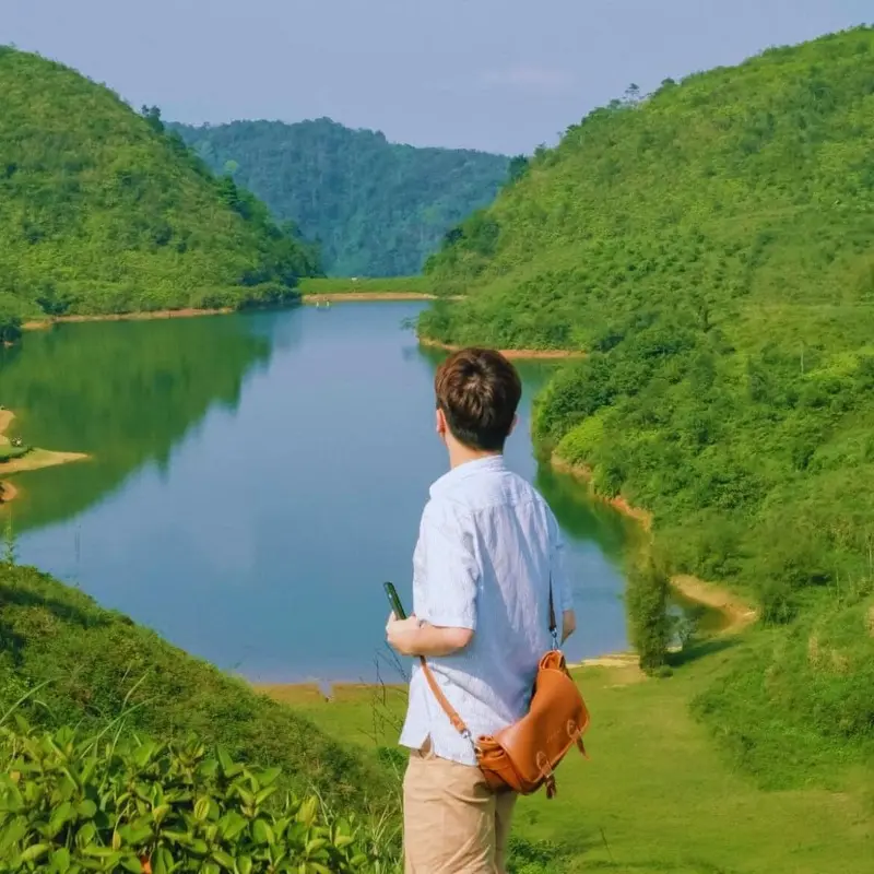 Hồ Sam Tạng: Điểm du lịch chữa lành tuyệt vời gần Hà Nội 7