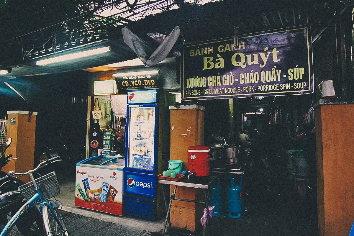 B&aacute;nh canh Hội An - Đặc sản phố cổ vạn người m&ecirc; 7