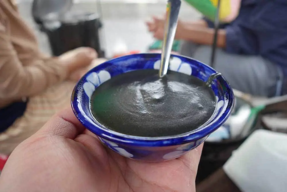 Bật m&iacute; 10 qu&aacute;n ch&egrave; Hội An ngon m&ecirc; ly l&agrave;m ngọt m&aacute;t những ng&agrave;y dạo chơi đ&ocirc; thị cổ 5