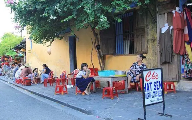 Bật m&iacute; 10 qu&aacute;n ch&egrave; Hội An ngon m&ecirc; ly l&agrave;m ngọt m&aacute;t những ng&agrave;y dạo chơi đ&ocirc; thị cổ 9