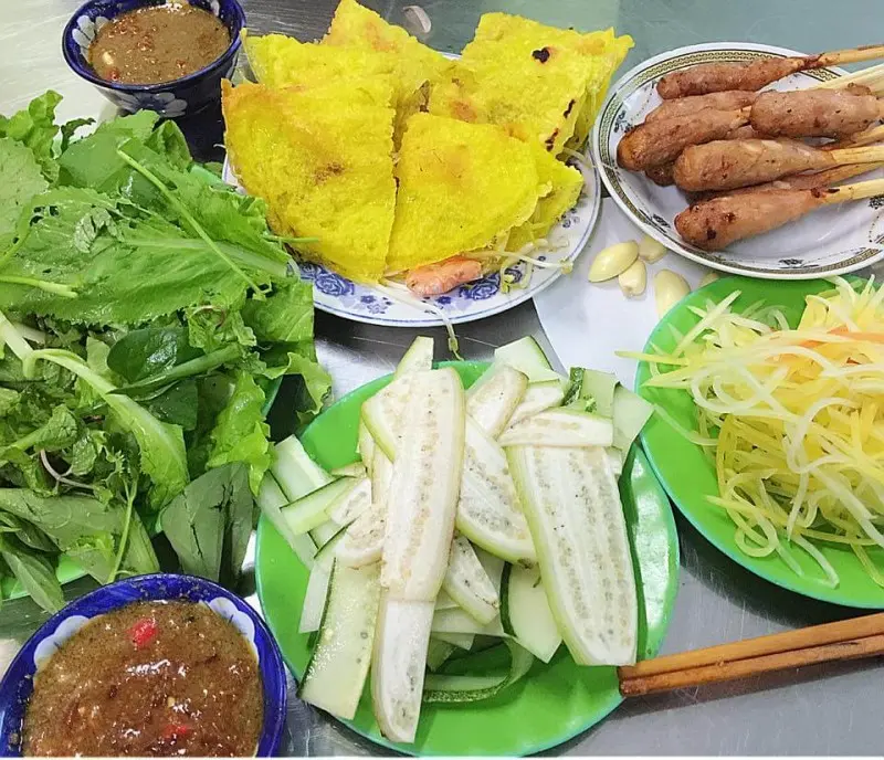 Điểm danh 10 tiệm bánh xèo Hội An ngon số dzách mà bạn không thể bỏ qua 3