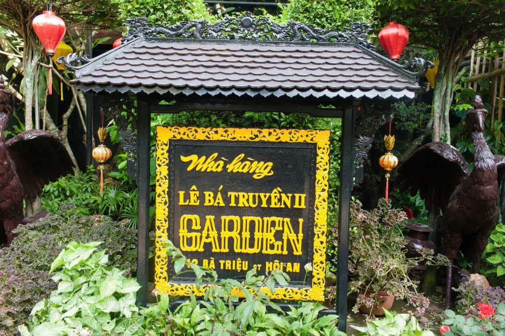Le Ba Truyen Restaurant Hoi An - Đặc sắc nhà hàng Việt với kiến trúc đặc trưng phố cổ 3