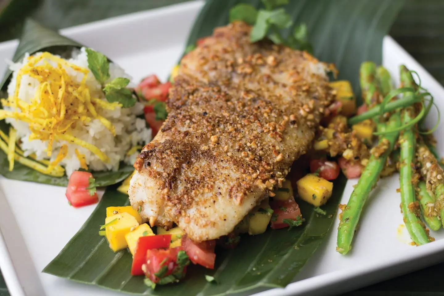 Mango Mango Hoi An restaurant - Nh&agrave; h&agrave;ng sở hữu nội thất đầy m&agrave;u sắc 5