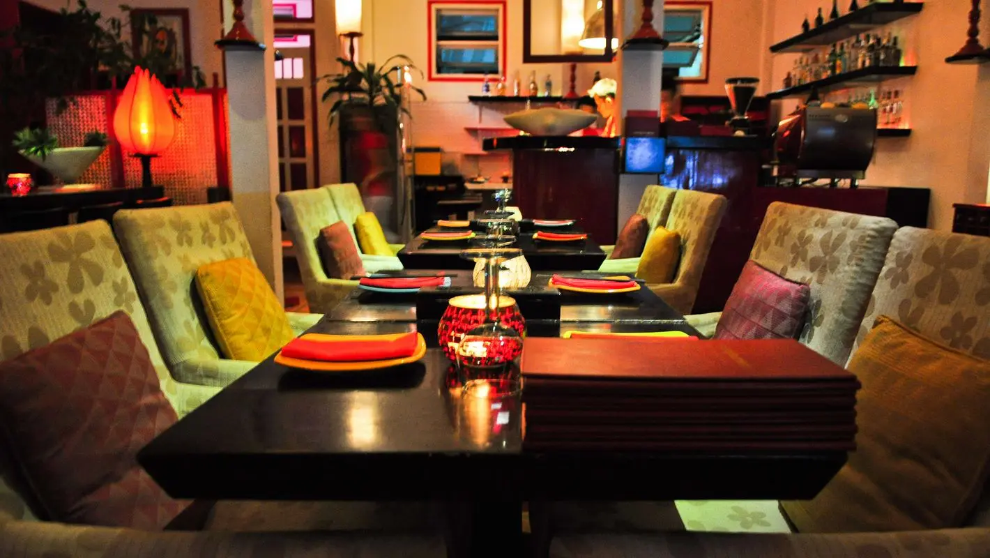 Mango Mango Hoi An restaurant - Nh&agrave; h&agrave;ng sở hữu nội thất đầy m&agrave;u sắc 18