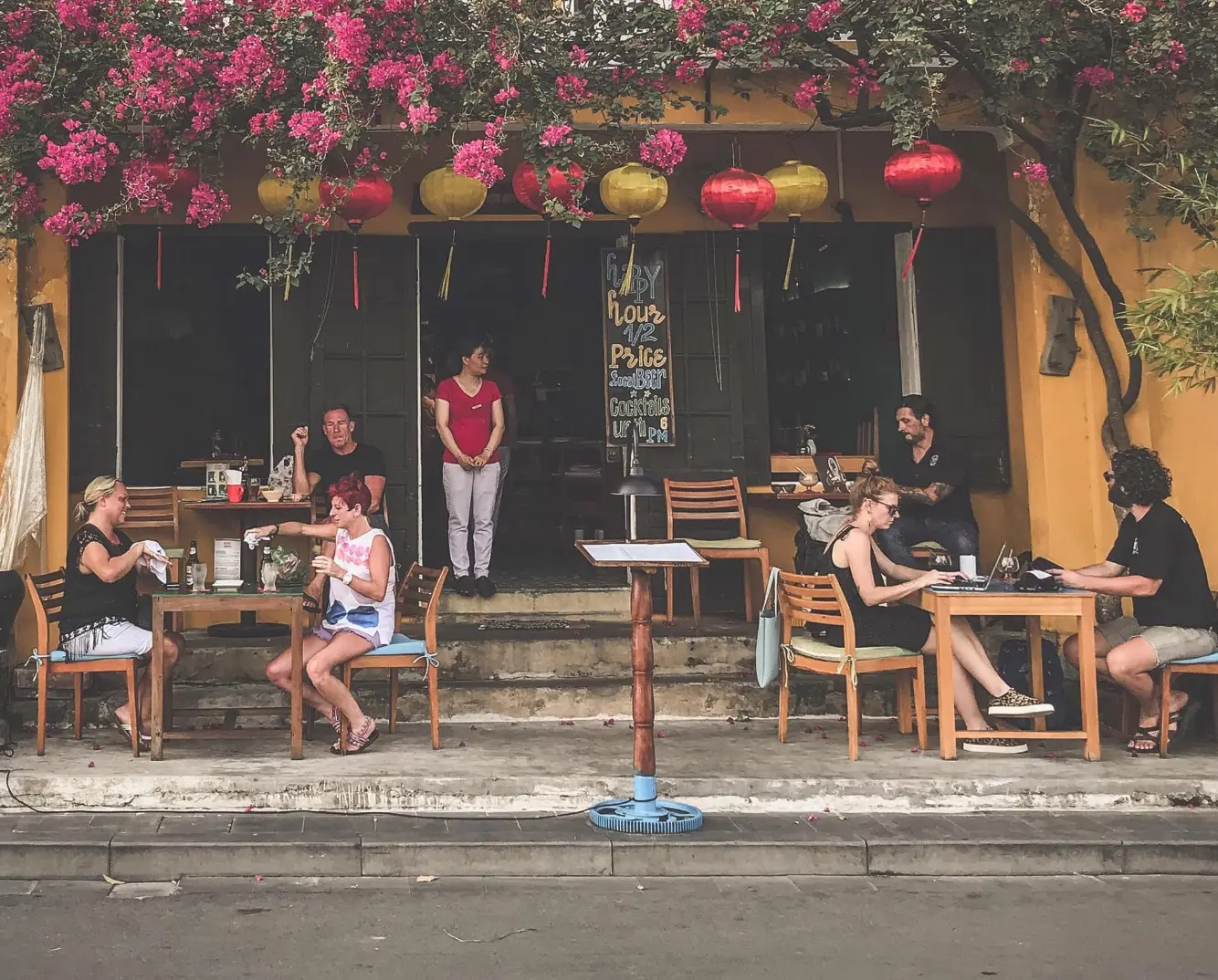 Mango Rooms Restaurant Hoi An - Nh&agrave; h&agrave;ng ch&iacute;nh gốc Đức ở Hội An 18