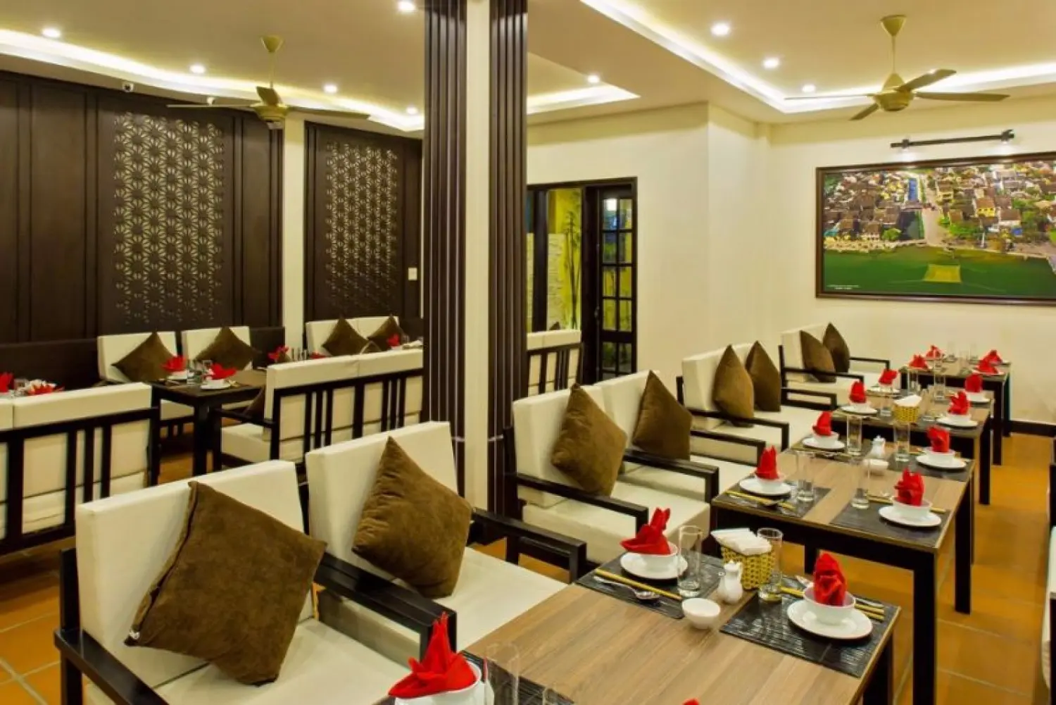 Nh&agrave; h&agrave;ng Ngọc Tuyết Hội An - Tất tần tật những m&oacute;n ăn đặc sản phố cổ 5