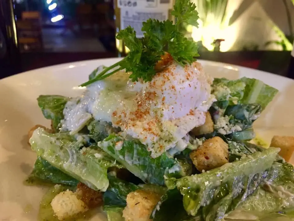 Tomato Italian Restaurant Hoi An - Thưởng thức hương vị &Yacute; ở phố cổ 17