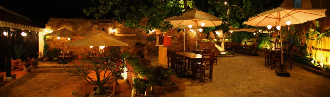 Top 21 Qu&aacute;n Caf&eacute; Phố Cổ Biết Chiều Chuộng Bạn Từ View Đến Vị 15