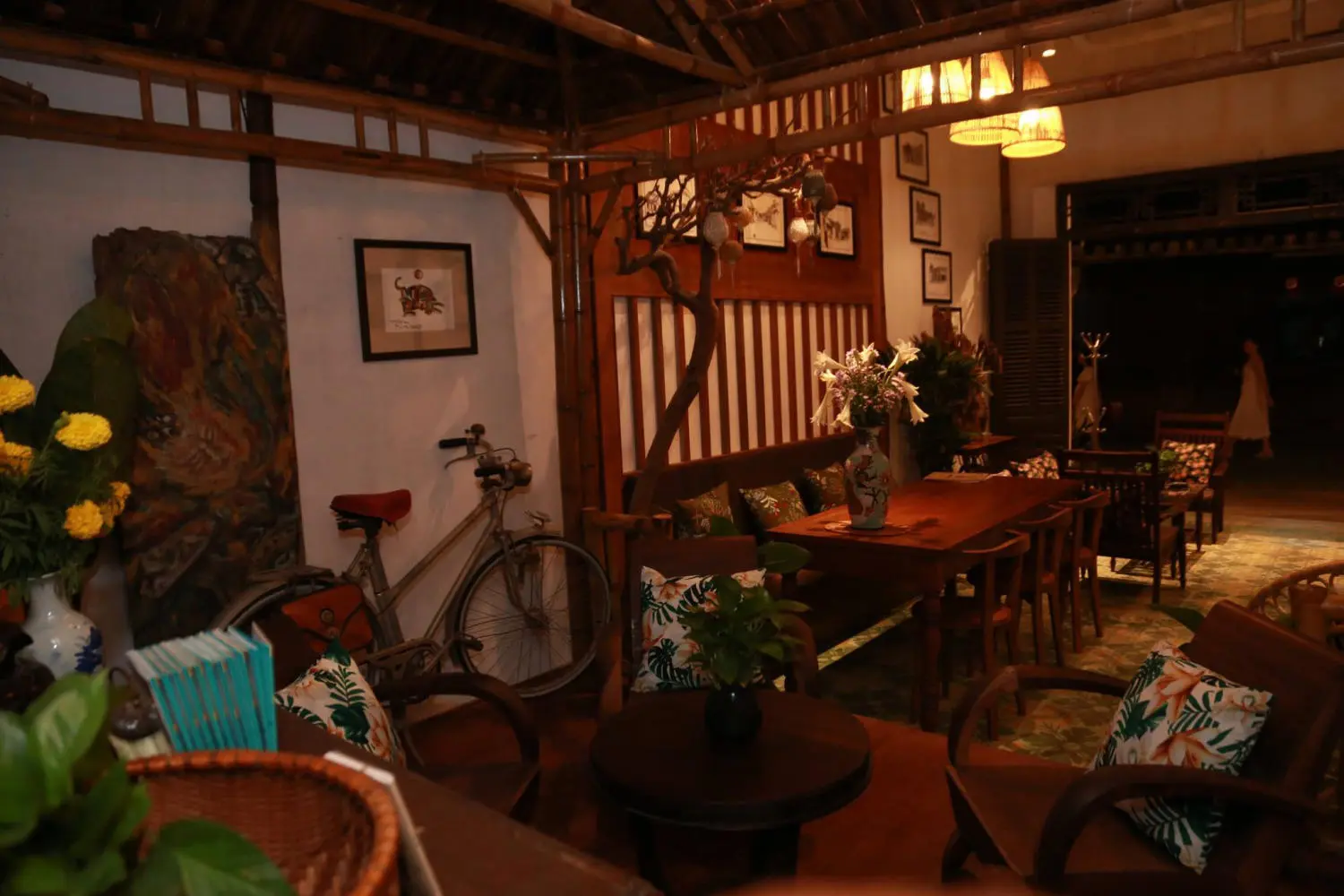 Top 21 Qu&aacute;n Caf&eacute; Phố Cổ Biết Chiều Chuộng Bạn Từ View Đến Vị 6