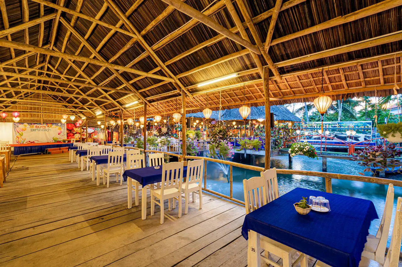 Top 21 Qu&aacute;n Caf&eacute; Phố Cổ Biết Chiều Chuộng Bạn Từ View Đến Vị 18