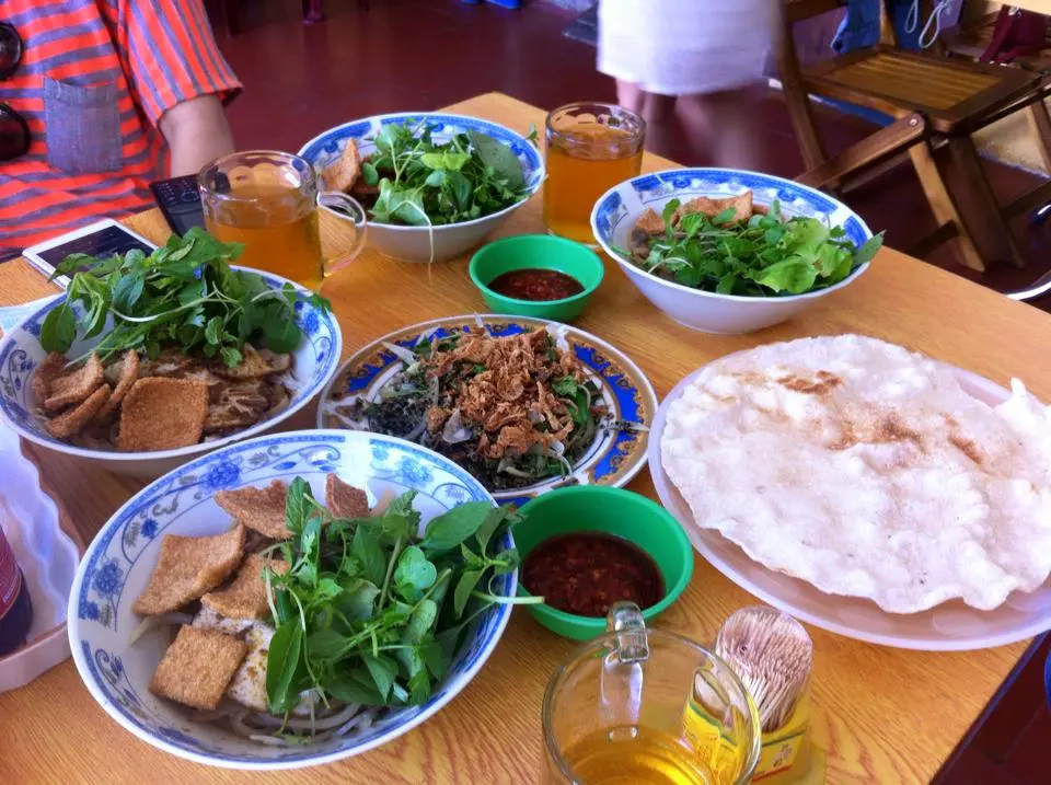 Trung Bắc restaurant Hội An - Nhà hàng cao lầu có thiết kế vô cùng ấn tượng giữa lòng phố Hội 10