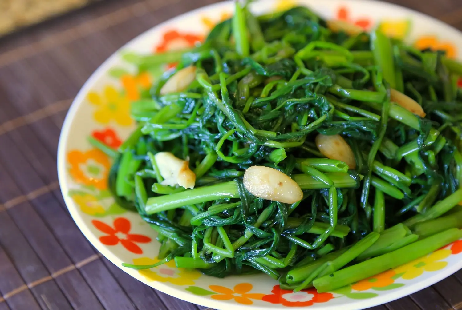Vinh Hung Restaurant Hoi An - Nh&agrave; h&agrave;ng m&oacute;n ăn Việt đầu ti&ecirc;n ở phố Hội 8