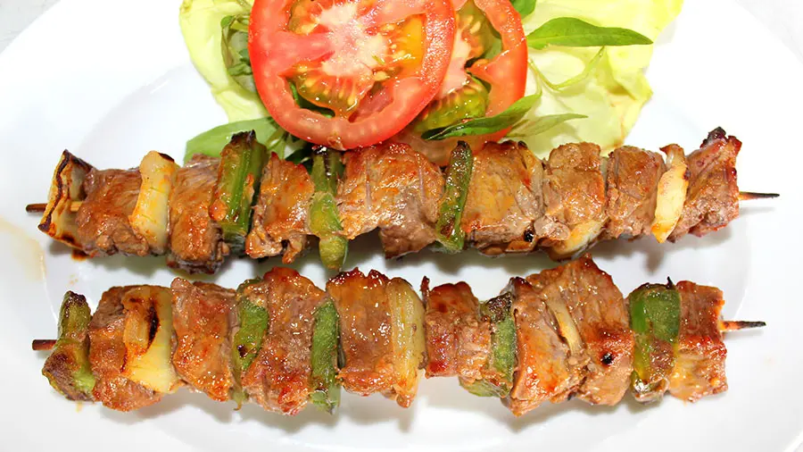 Vinh Hung Restaurant Hoi An - Nh&agrave; h&agrave;ng m&oacute;n ăn Việt đầu ti&ecirc;n ở phố Hội 13