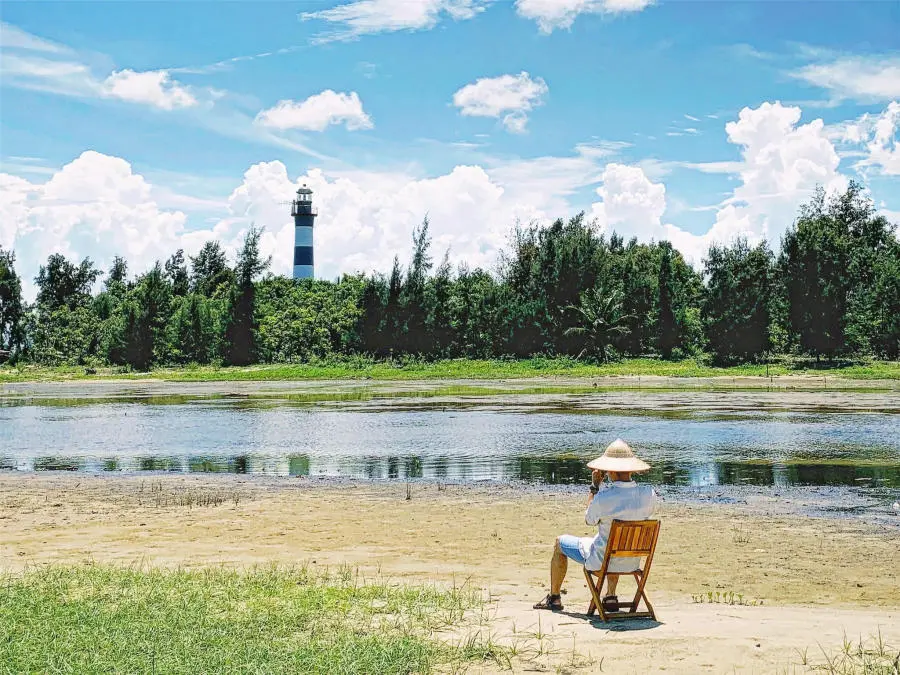 Biển Cửa Đại v&agrave; cảnh sắc n&eacute;p m&igrave;nh sau vẻ đẹp cổ k&iacute;nh của Hội An 3