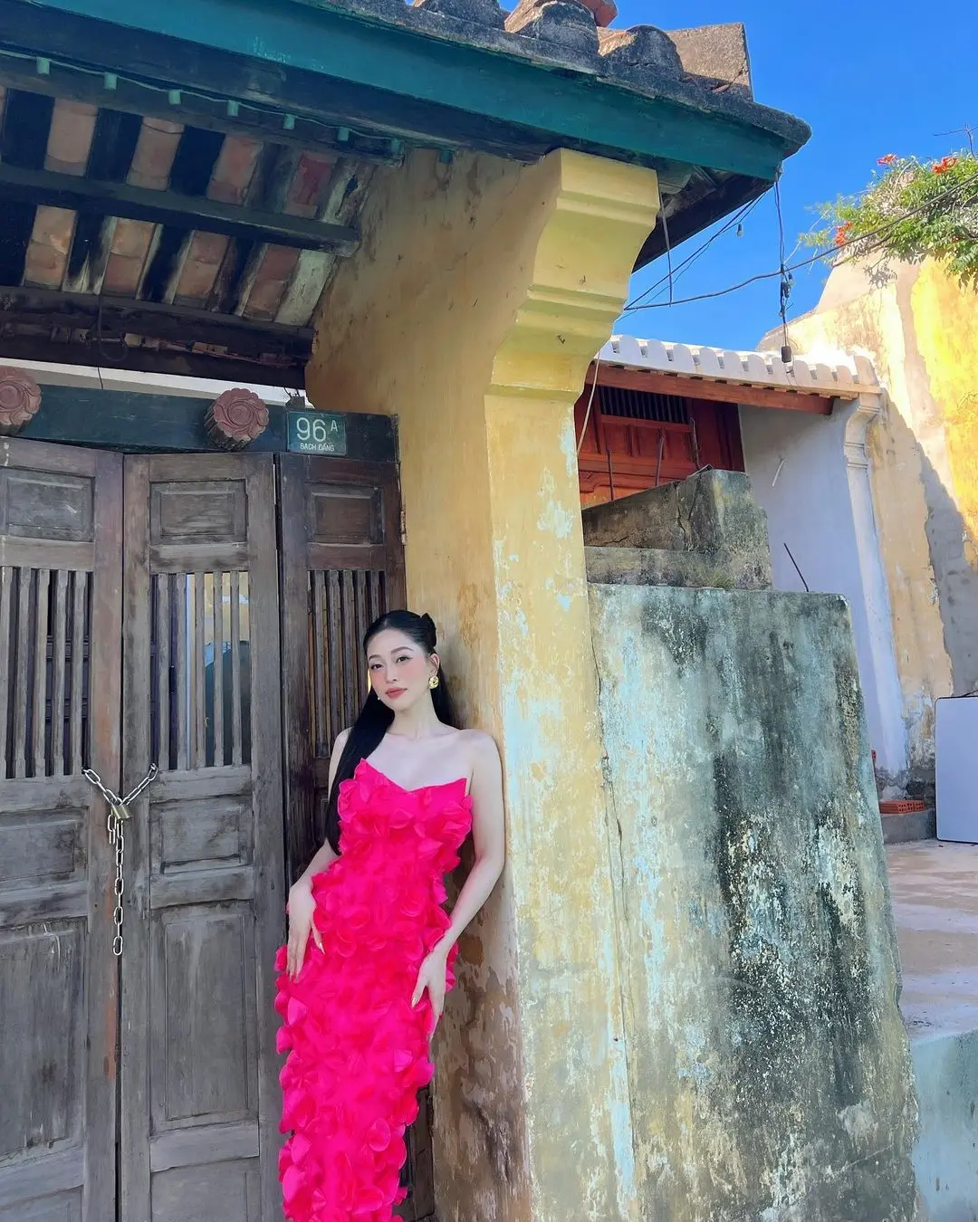 Check in Hội An đậm chất l&atilde;ng mạn v&agrave; ho&agrave;i cổ c&ugrave;ng &Aacute; hậu Phương Nga 2
