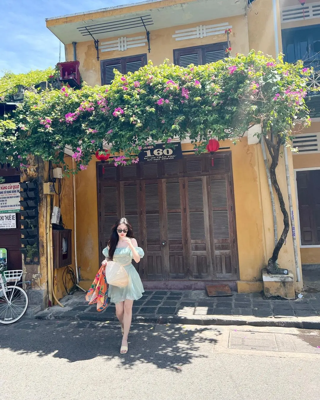 Check in Hội An đậm chất l&atilde;ng mạn v&agrave; ho&agrave;i cổ c&ugrave;ng &Aacute; hậu Phương Nga 10