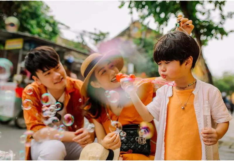 Chi&ecirc;m ngưỡng Hội An qua bộ ảnh cực ấn tượng của gia đ&igrave;nh Xo&agrave;i 2
