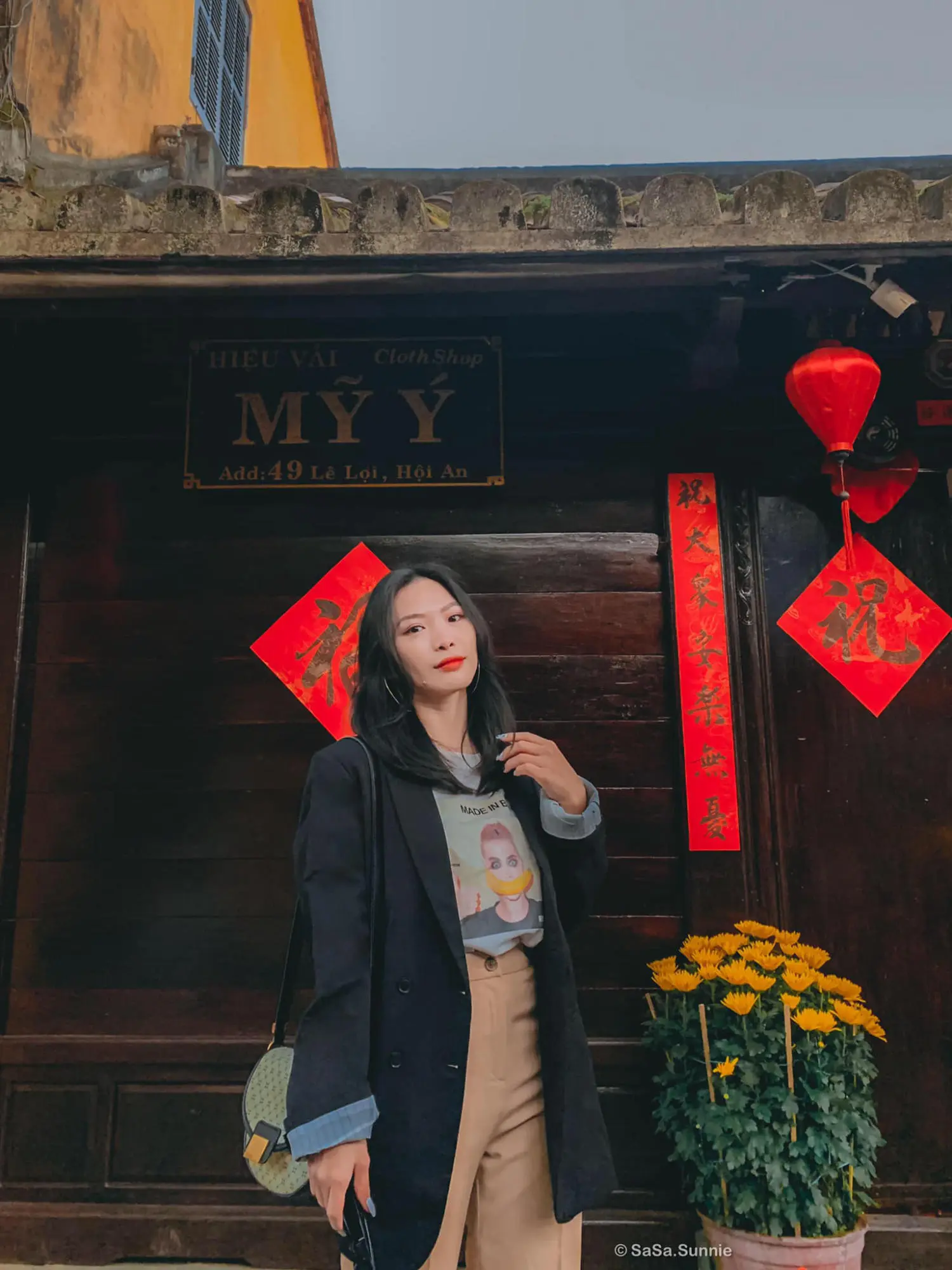 C&ugrave;ng 9x Song Uy&ecirc;n kh&aacute;m ph&aacute; phố cổ Hội An với vẻ đẹp nhuốm m&agrave;u thời gian đầy cảm x&uacute;c 7