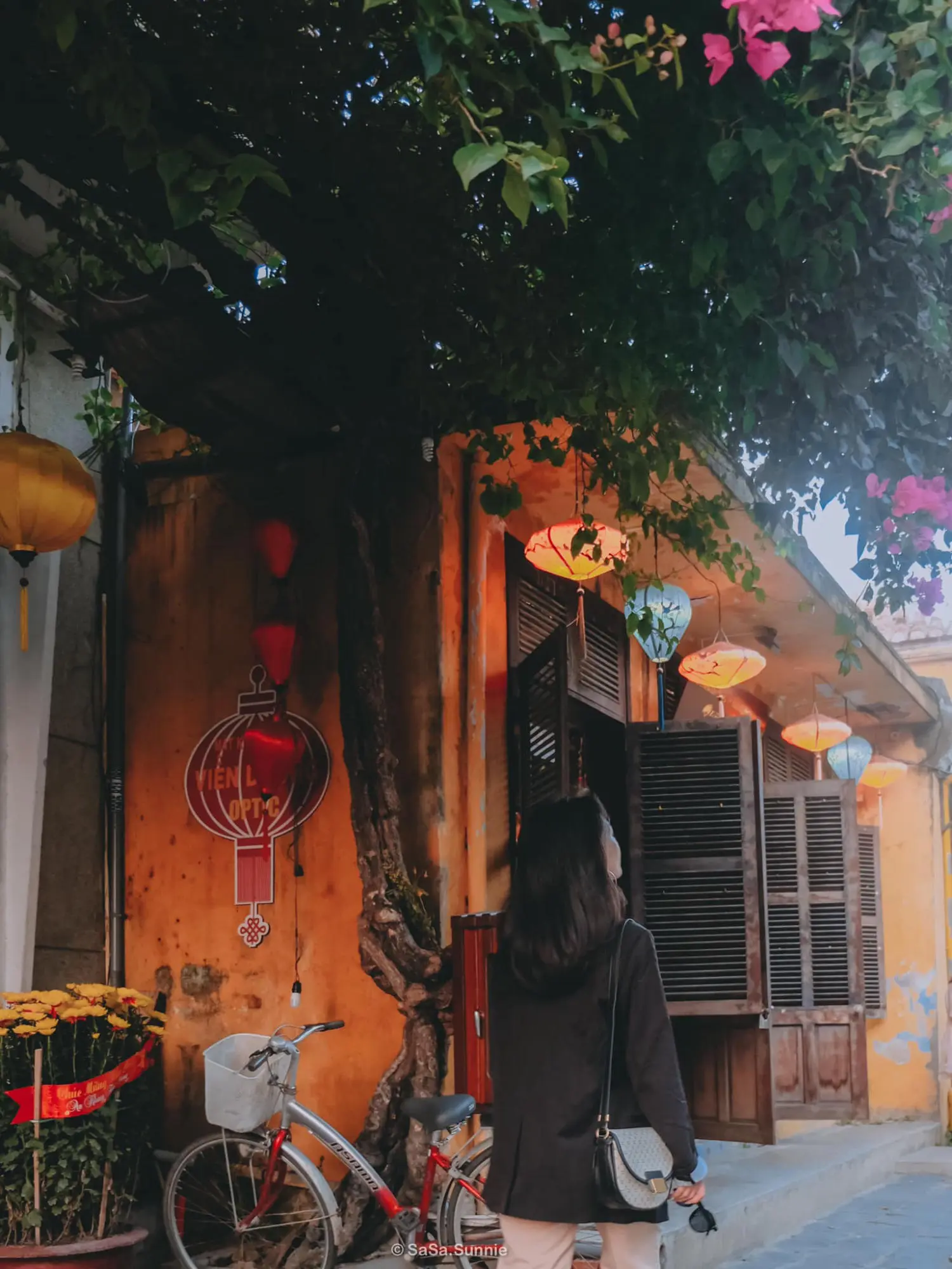 C&ugrave;ng 9x Song Uy&ecirc;n kh&aacute;m ph&aacute; phố cổ Hội An với vẻ đẹp nhuốm m&agrave;u thời gian đầy cảm x&uacute;c 2