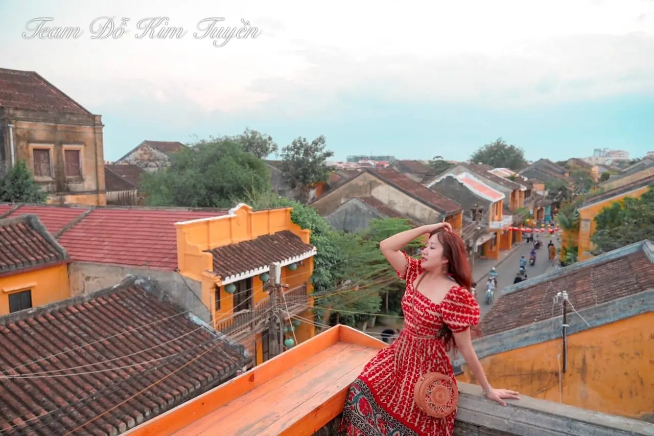 Cùng bạn Đỗ Kim Tuyền và hội bạn check in phố cổ Hội An rực rỡ sắc màu 7
