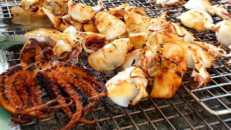Kinh nghiệm du lịch C&ugrave; Lao Ch&agrave;m trong xanh như thi&ecirc;n đường 13