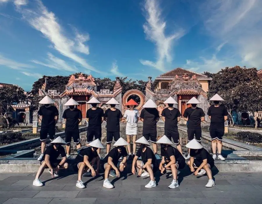 Loạt ảnh check in Hội An cực chất của ch&agrave;ng trai Nhật Ho&agrave;ng 2