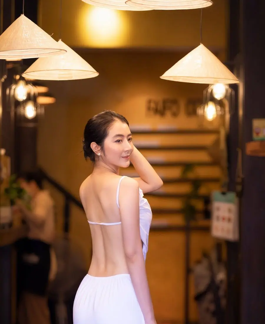 Phố cổ Hội An đẹp y&ecirc;u kiều qua lăng k&iacute;nh của anh ch&agrave;ng Nguy&ecirc;n Phan 9