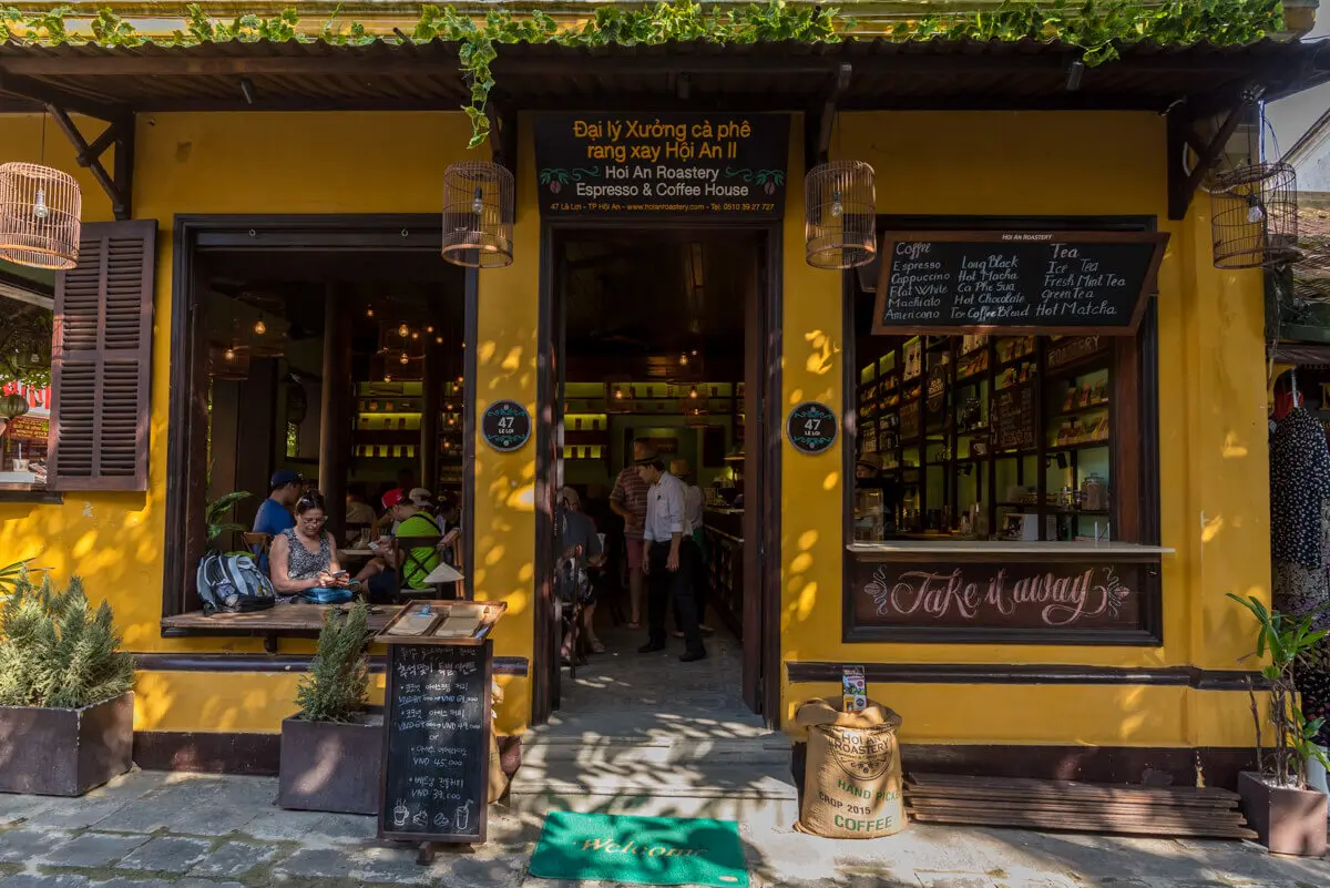 Top 10 qu&aacute;n cafe Hội An check-in view phố cổ si&ecirc;u đỉnh 17