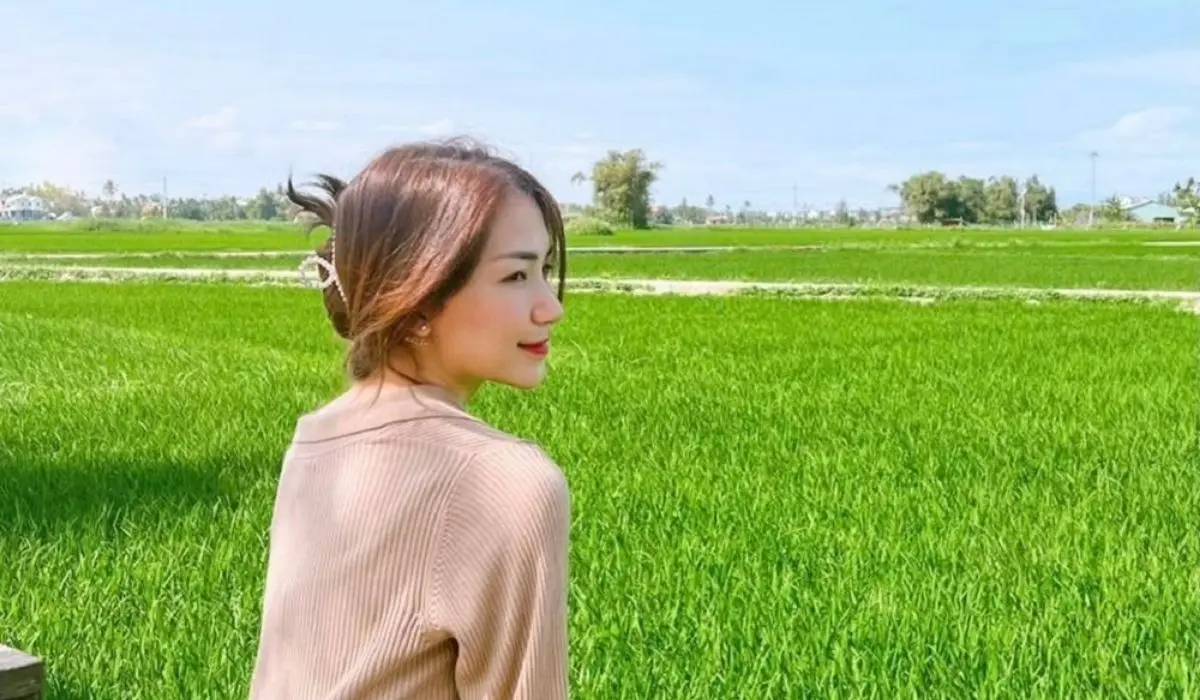 Review Hội An qua loạt điểm đến ấn tượng của Hoà Minzy