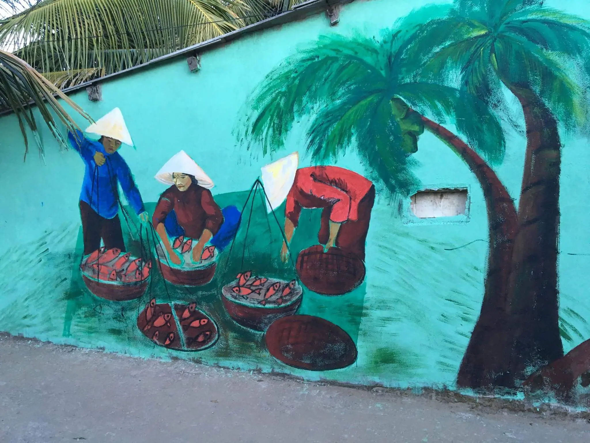 Kh&aacute;m ph&aacute; tour nửa ng&agrave;y tham quan l&agrave;ng b&iacute;ch họa Tam Thanh Hội An 11